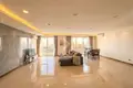 Piso independiente 4 habitaciones 230 m² en Sangkat Veal Vong, Camboya
