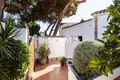 Haus 5 Schlafzimmer 288 m² Dos Hermanas, Spanien