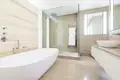 3 bedroom apartment 174 m² in London, United Kingdom