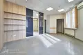 Propiedad comercial 2 446 m² en Minsk, Belarús