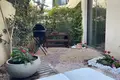 Жилой квартал Superbe rez de jardin rothschild