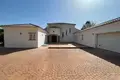 Haus 5 Schlafzimmer 463 m² Dos Hermanas, Spanien