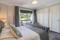 Haus 4 Schlafzimmer 304 m² Dos Hermanas, Spanien