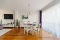 Коммерческое помещение 2 комнаты 56 м² в Варшаве, Польша