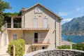 2 bedroom apartment 92 m² Muo, Montenegro