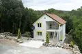 4 bedroom house 120 m² Lustica, Montenegro