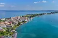 Квартира 2 комнаты 80 м² Sirmione, Италия