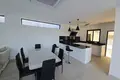 Вилла 3 спальни 207 м² Чалонг, Таиланд