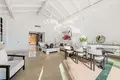 4 bedroom house 248 m² San Pedro Alcantara, Spain