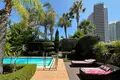 Villa de 4 dormitorios 220 m² Mouttagiaka, Chipre