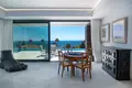 Haus 4 Schlafzimmer 560 m² Manilva, Spanien