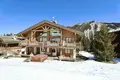 Chalet 7 chambres  en Courchevel, France