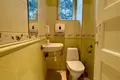 Commercial property 4 rooms 111 m² in Warsaw, Poland