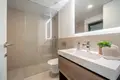 2 bedroom apartment 144 m² Dos Hermanas, Spain