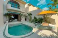 2 bedroom Villa 111 m² Pererenan, Indonesia