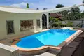 Apartamento 2 habitaciones  Chalong, Tailandia
