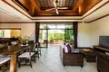 Willa 2 pokoi 272 m² Rawai, Tajlandia