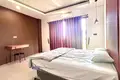 Dom 4 pokoi 220 m² Tumbakbayuh, Indonezja
