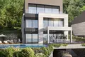 Villa de 4 dormitorios 308 m² Dobrota, Montenegro