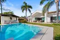4 bedroom house 248 m² San Pedro Alcantara, Spain