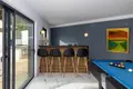 Haus 6 Schlafzimmer 360 m² Dos Hermanas, Spanien
