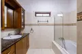 villa de 5 dormitorios 380 m² Kiti, Chipre