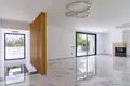 Haus 5 Schlafzimmer 390 m² Marbella, Spanien