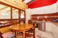 4 bedroom house 261 m² Dos Hermanas, Spain