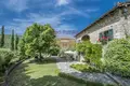 Propiedad comercial 675 m² en Greve in Chianti, Italia