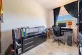 Haus 3 Schlafzimmer 198 m² Dos Hermanas, Spanien