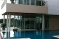 Villa 9 Schlafzimmer 1 100 m² Rawai, Thailand