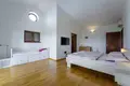 Haus 3 Schlafzimmer 216 m² Vodnjan, Kroatien