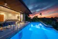 Kompleks mieszkalny Complex of furnished villas with swimming pools close to Lamai Beach, Samui, Thailand