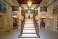 7-Schlafzimmer-Villa 1 592 m² Marbella, Spanien