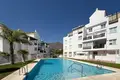 Mieszkanie 2 pokoi 86 m² Estepona, Hiszpania
