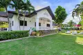 5-Schlafzimmer-Villa 450 m² Chalong, Thailand
