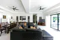 Villa de 4 dormitorios 280 m² Rawai, Tailandia