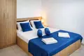 Mieszkanie 2 pokoi 84 m² Kassandrino, Grecja