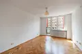 Mieszkanie 3 pokoi 45 m² Warszawa, Polska