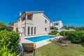 Villa de tres dormitorios 180 m² Pola, Croacia