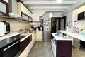 Apartamenty wielopoziomowe 5 pokojów 102 m² Dobrota, Czarnogóra