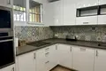 4 bedroom apartment 122 m² Dos Hermanas, Spain