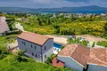 4-Schlafzimmer-Villa 250 m² Tivat, Montenegro