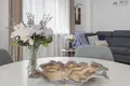 2 bedroom apartment 87 m² Warsaw, Poland