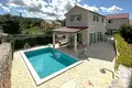 Villa de tres dormitorios 463 m² Split Dalmatia County, Croacia