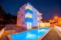 Hôtel 468 m² à Comitat de Split-Dalmatie, Croatie