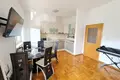 Квартира 2 спальни 88 м² Дженовичи, Черногория