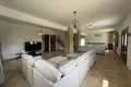 4 bedroom apartment 290 m² in Parekklisia, Cyprus