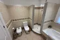 4 bedroom house 500 m² Dos Hermanas, Spain