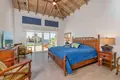 Dom 3 pokoi 390 m² Roatan, Honduras